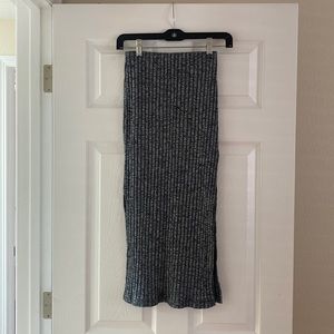 TopShop Pencil Skirt. Size 2.